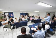 lucas reuniao
