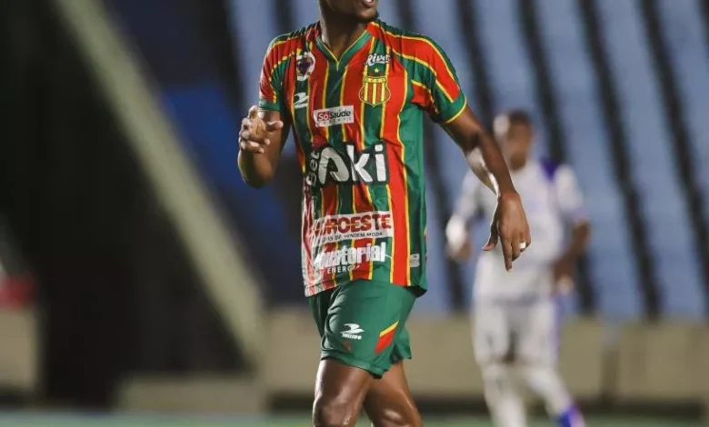 hugo leonardo
