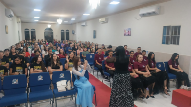jovens assembleia